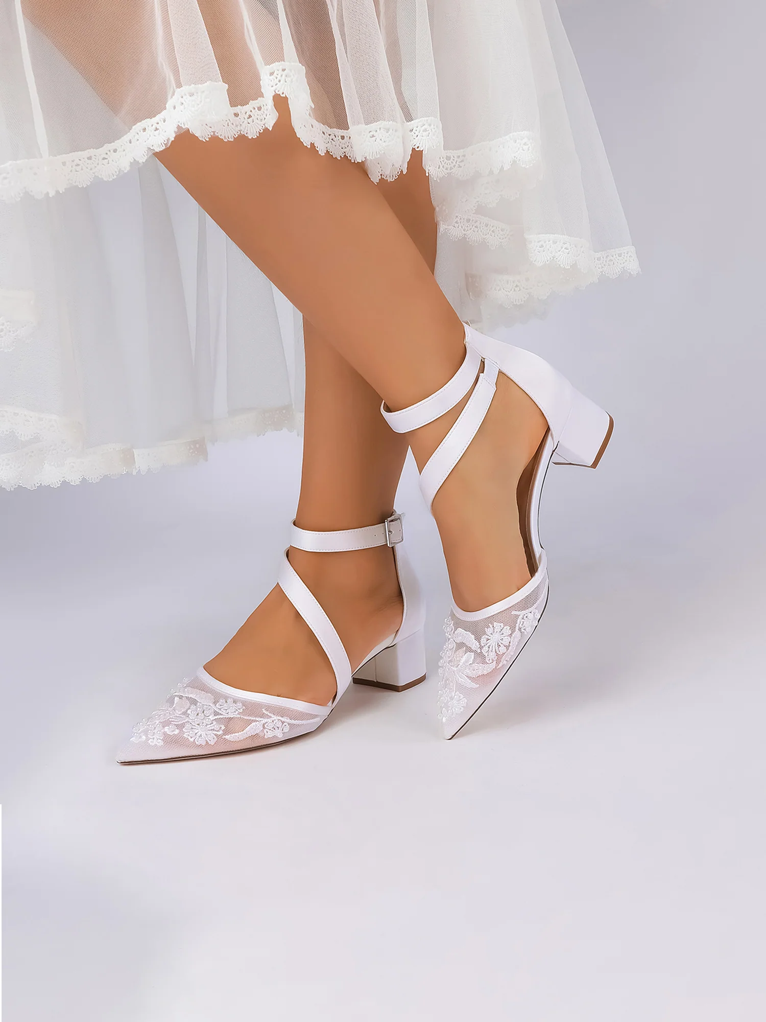 Pointed Toe Lace Mesh Diagonal Strap Block Heel Pumps - Image 12