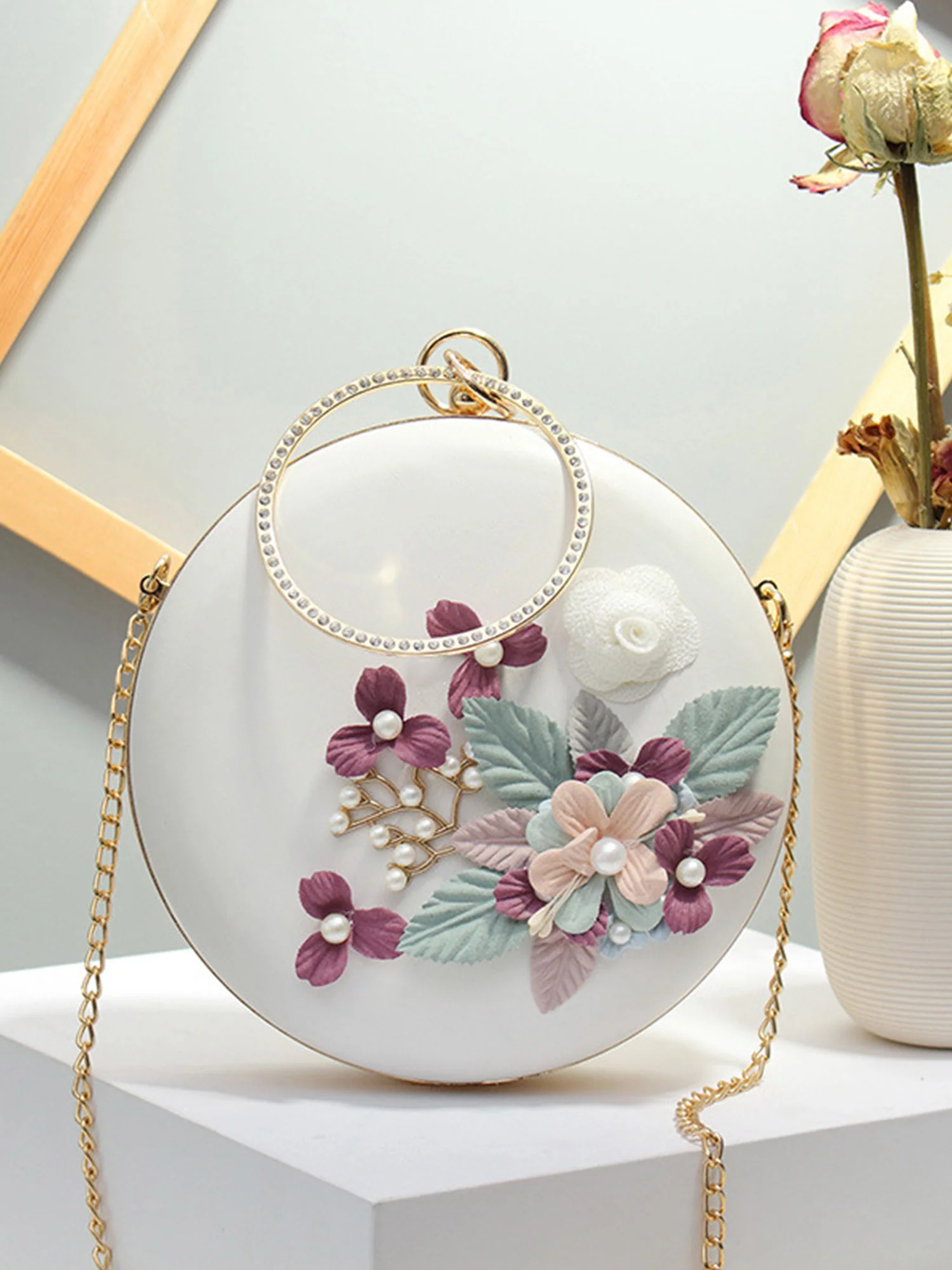 Flower Diamond Pearl Small Round Bag - Image 4