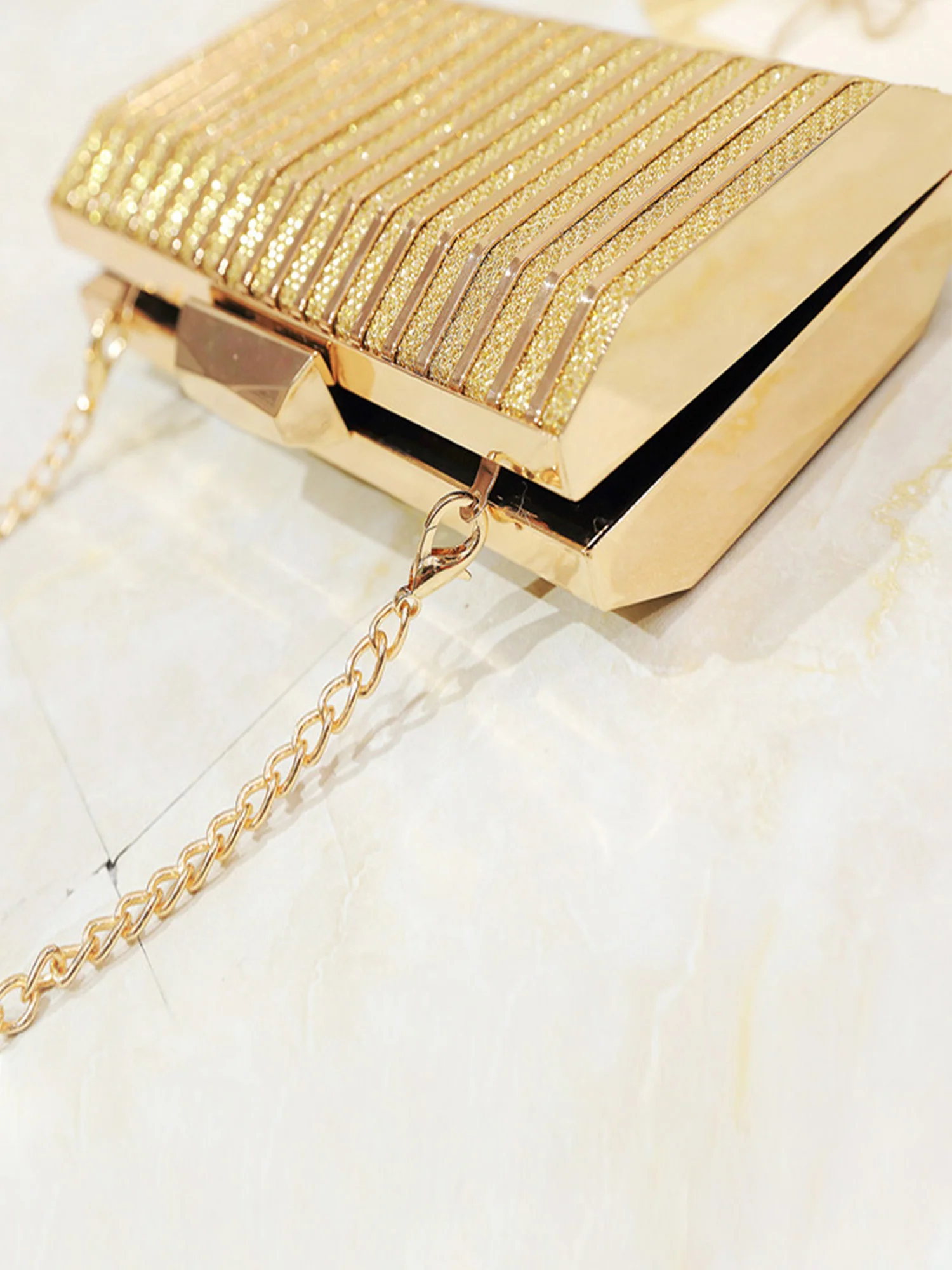 Metal Hollow Evening Bag - Image 7