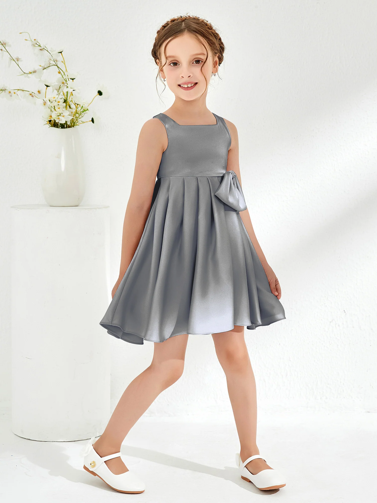 Square Pleated Knee-Length Girl's Dress with Bow Steel Grey - Image 3