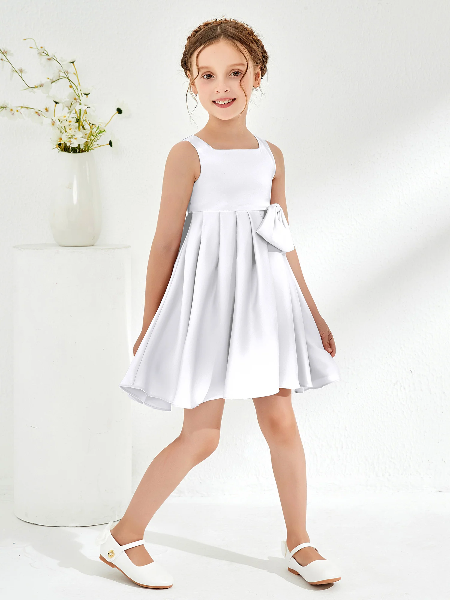 Square Pleated Knee-Length Girl's Dress with Bow White - Image 3