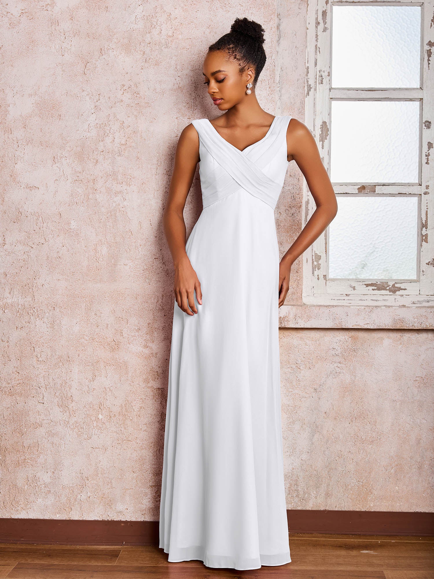V-neck Pleated Sleeveless A-line Chiffon Dresses White - Image 3